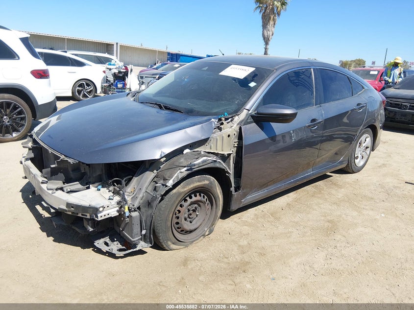 2019 Honda Civic, Left Front, IAAI, VIN 2HGFC2F65KH549816 — photo 2