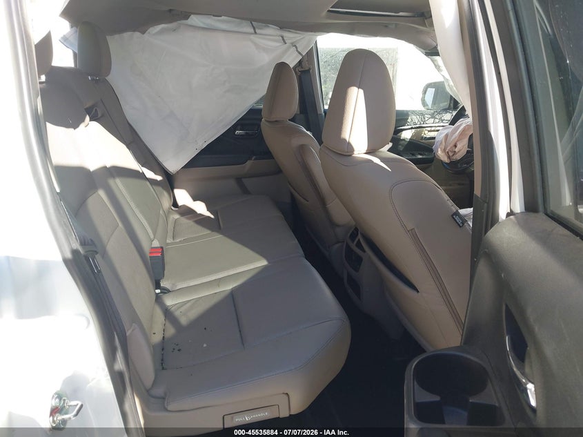 2017 HONDA RIDGELINE auction photo 8
