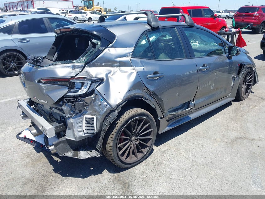 Vin: jtnabaae2sa019267, lot: 46034178, toyota gr corolla premium plus 20254