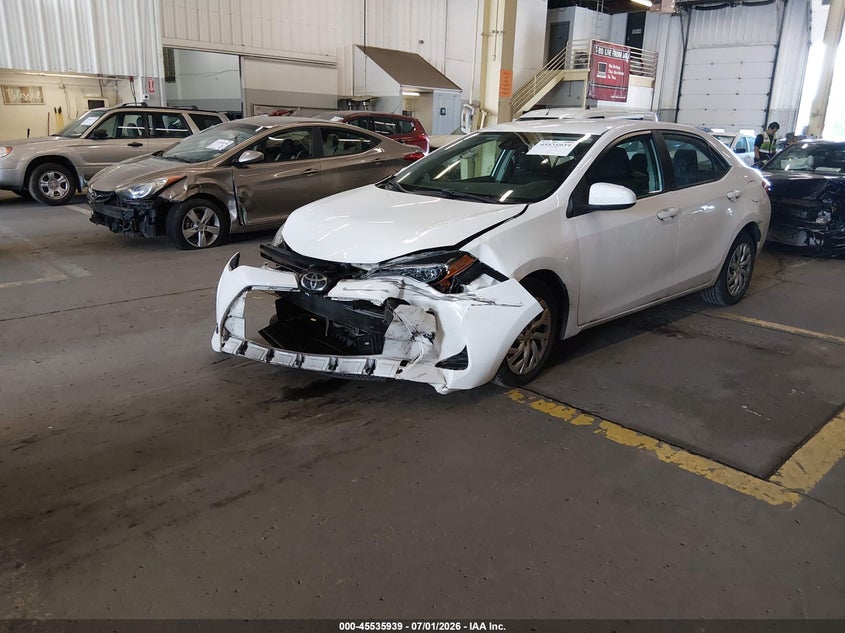 2019 TOYOTA COROLLA auction photo 2