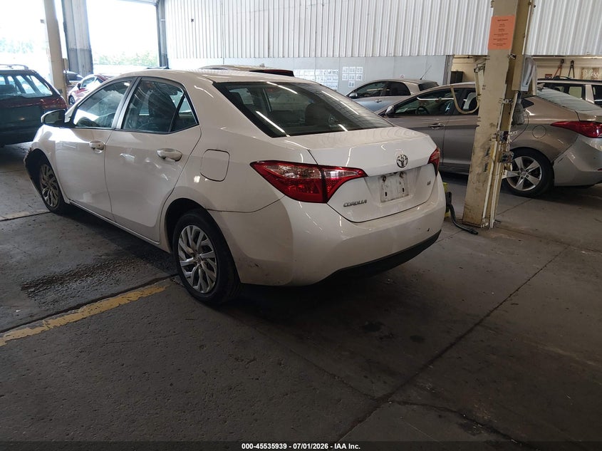 2019 TOYOTA COROLLA auction photo 3