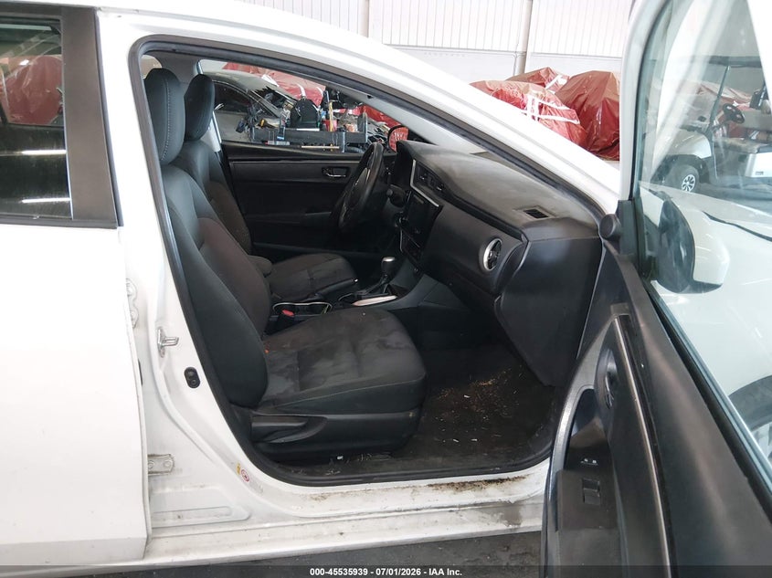 2019 TOYOTA COROLLA auction photo 5