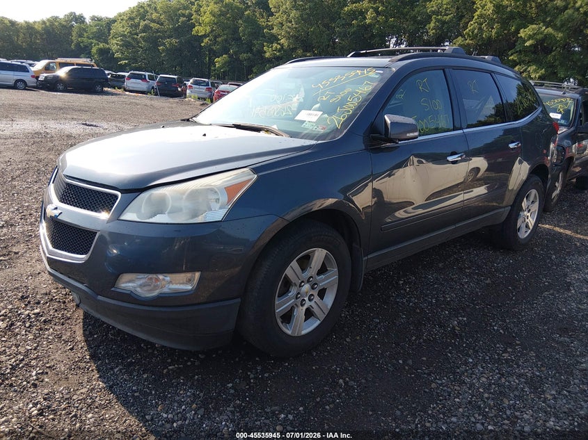 2011 CHEVROLET TRAVERSE auction photo 2