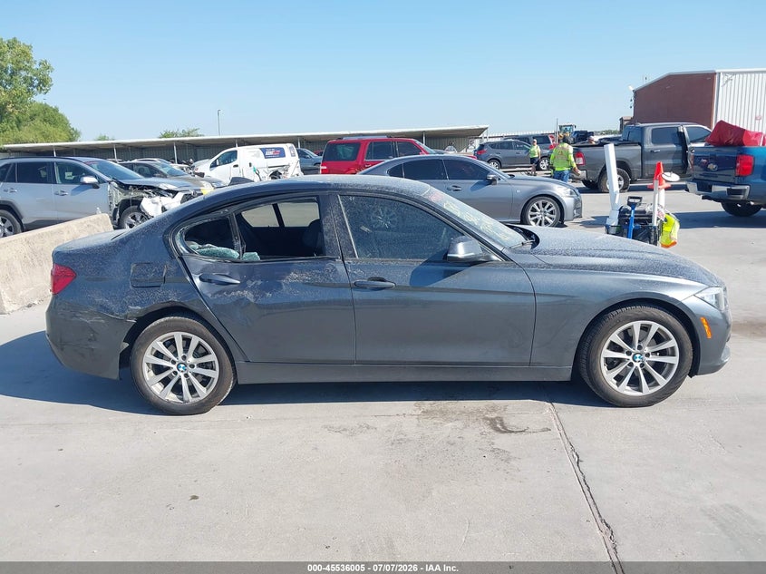 BMW 320I - zdjęcie 13