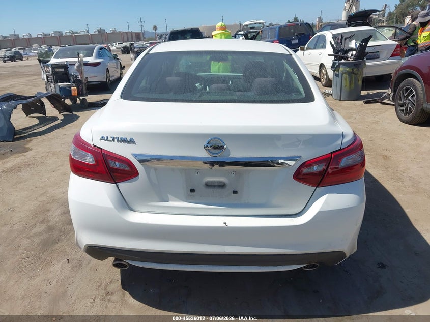 AtlanticExpress - Nissan Altima