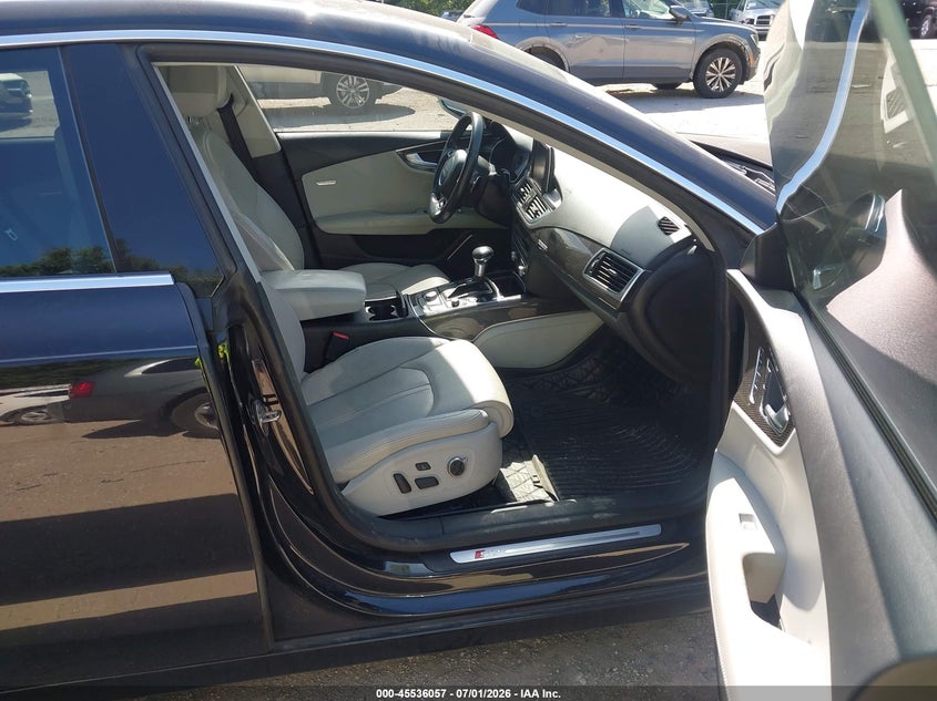 2013 AUDI S7 auction photo 5