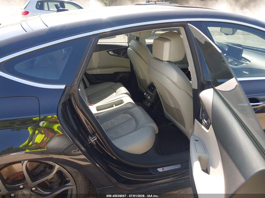 2013 AUDI S7 auction photo 8