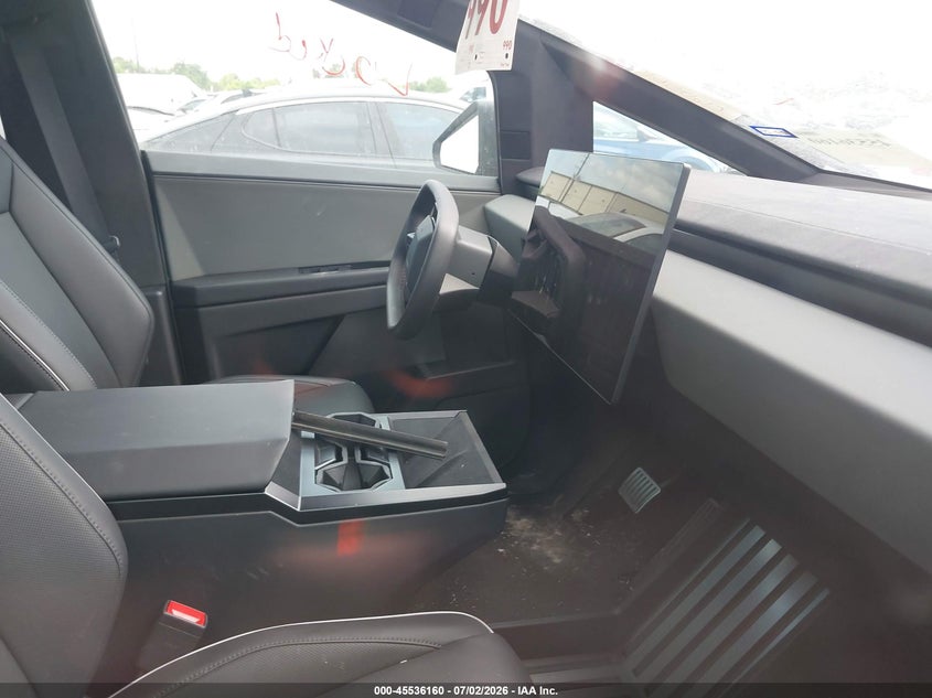 2025 TESLA CYBERTRUCK auction photo 5