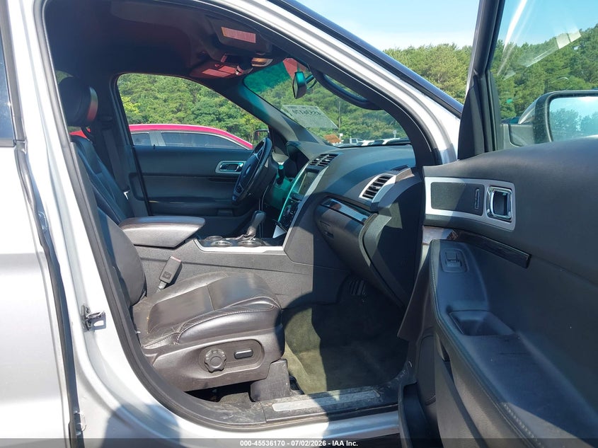 2014 FORD EXPLORER auction photo 5