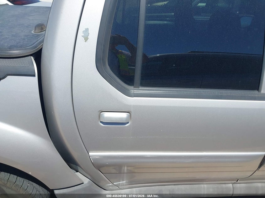 2005 FORD EXPLORER SPORT TRAC auction photo 6