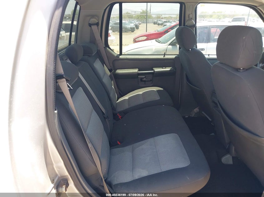 2005 FORD EXPLORER SPORT TRAC auction photo 8