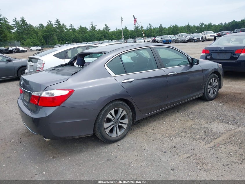 2015 HONDA ACCORD auction photo 4