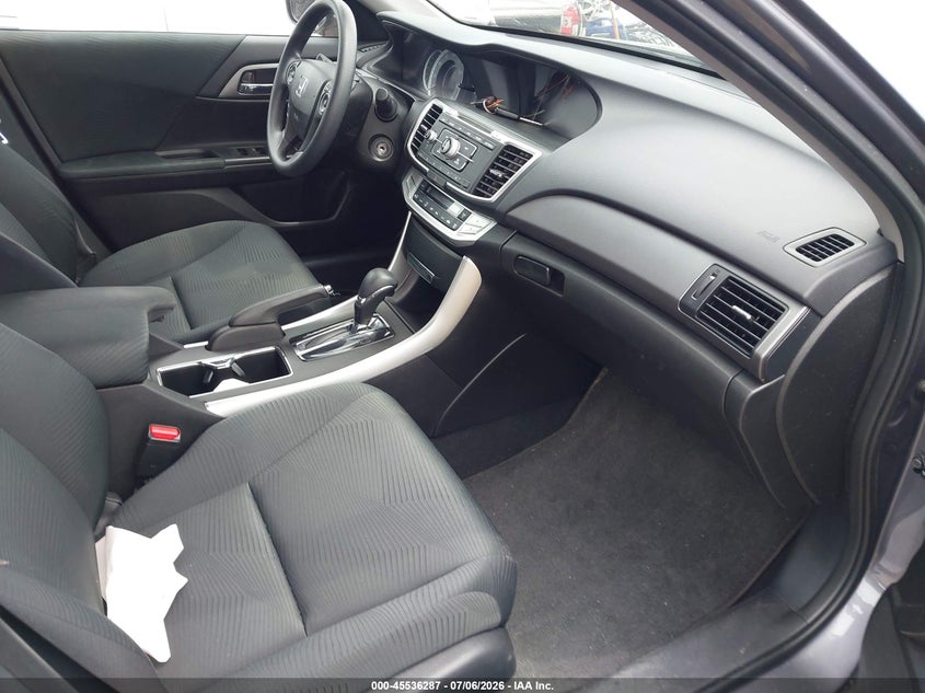 2015 HONDA ACCORD auction photo 5