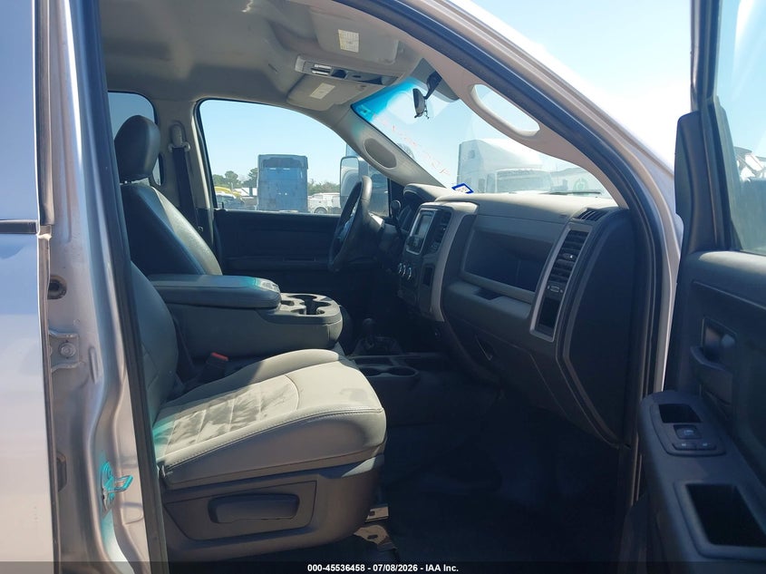 2017 Ram 5500 Chassis Tradesman/Slt/Laramie VIN: 3C7WRNFL1HG520314 Lot: 45536458
