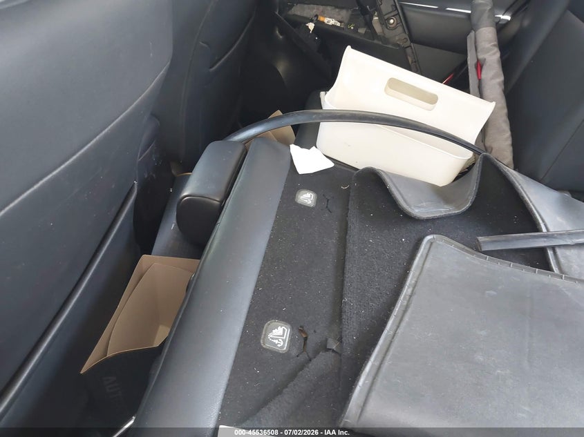 2013 TOYOTA RAV4 auction photo 8