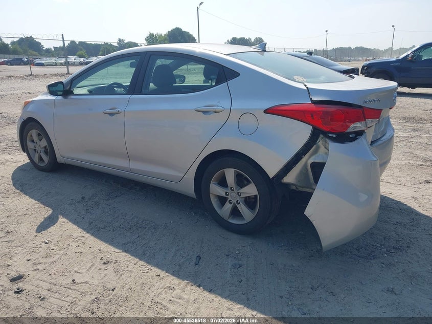 2011 HYUNDAI ELANTRA auction photo 3