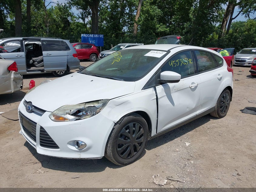 Vin: 1fahp3k26cl284662, lot: 46034811, ford focus se 20122