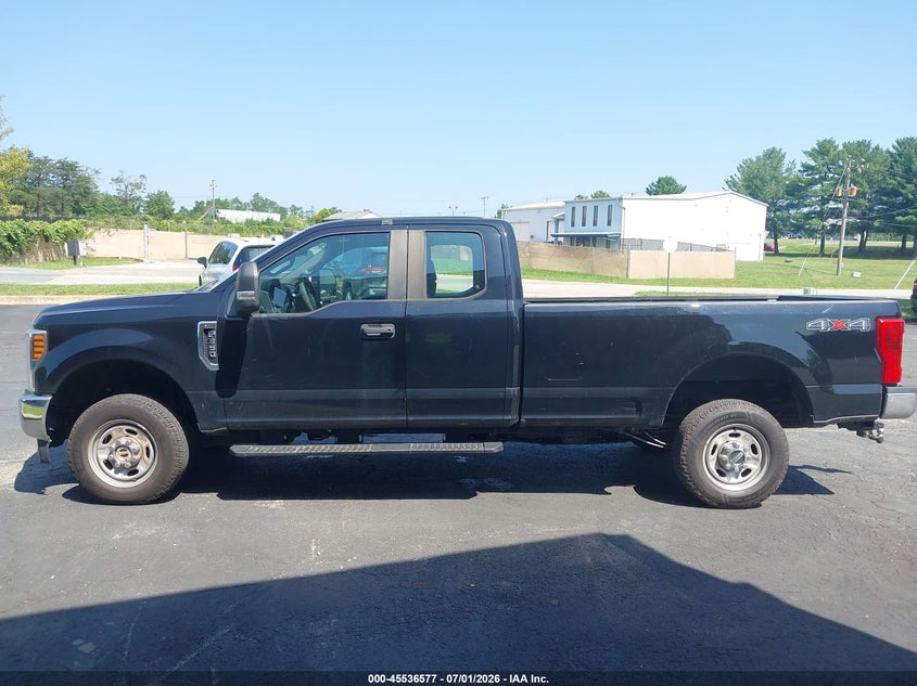 2018 FORD F-350 — Фото 16