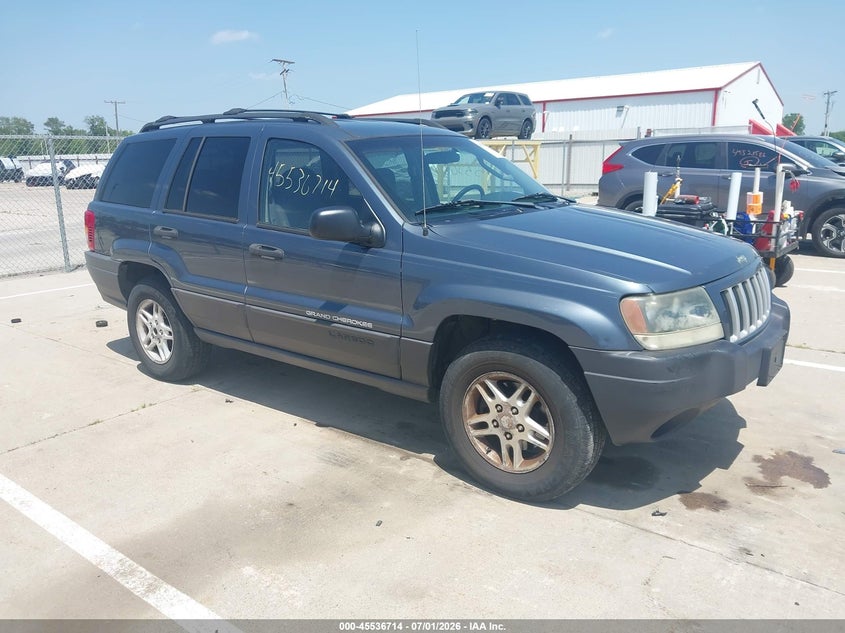 2004 Jeep Laredo