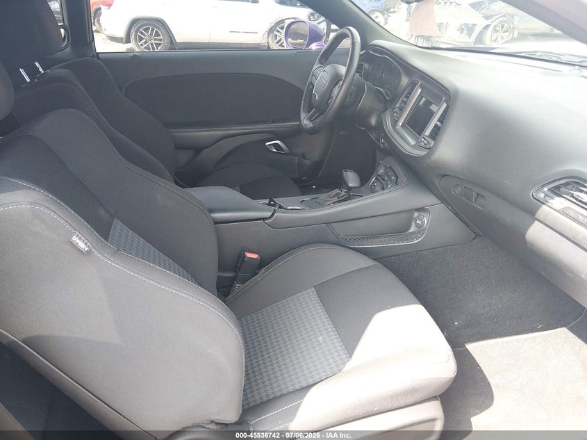 2023 DODGE CHALLENGER auction photo 5