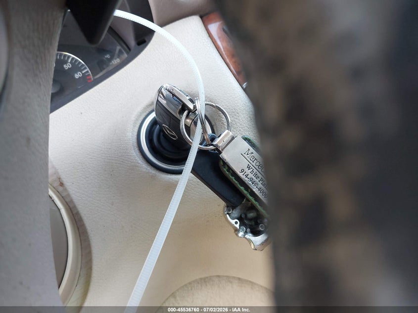 2007 MERCEDES-BENZ CLK 550 · Фото 11