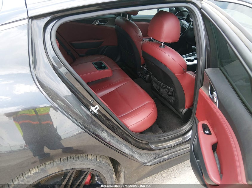 2022 KIA STINGER auction photo 8