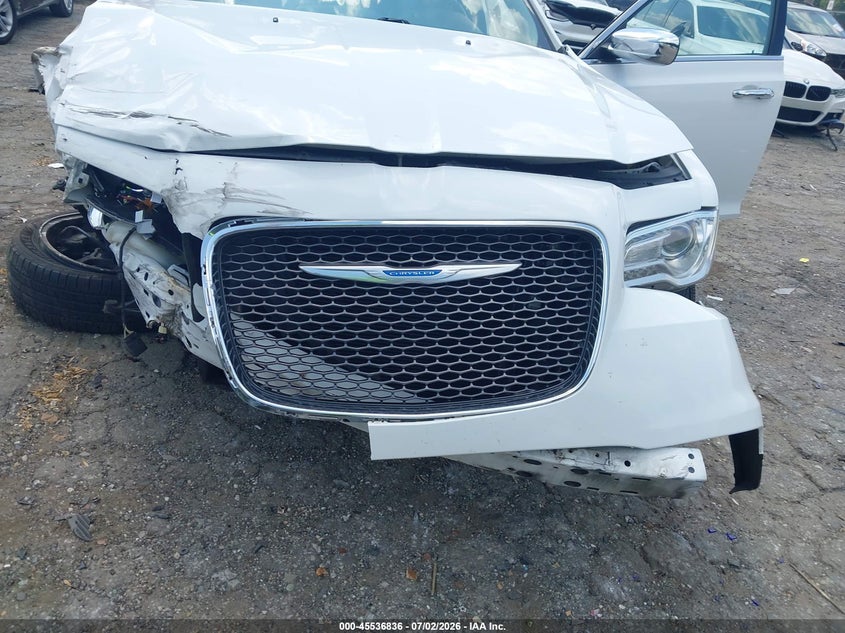 2019 Chrysler 300 Limited Awd VIN: 2C3CCAKG4KH689998 Lot: 45536836