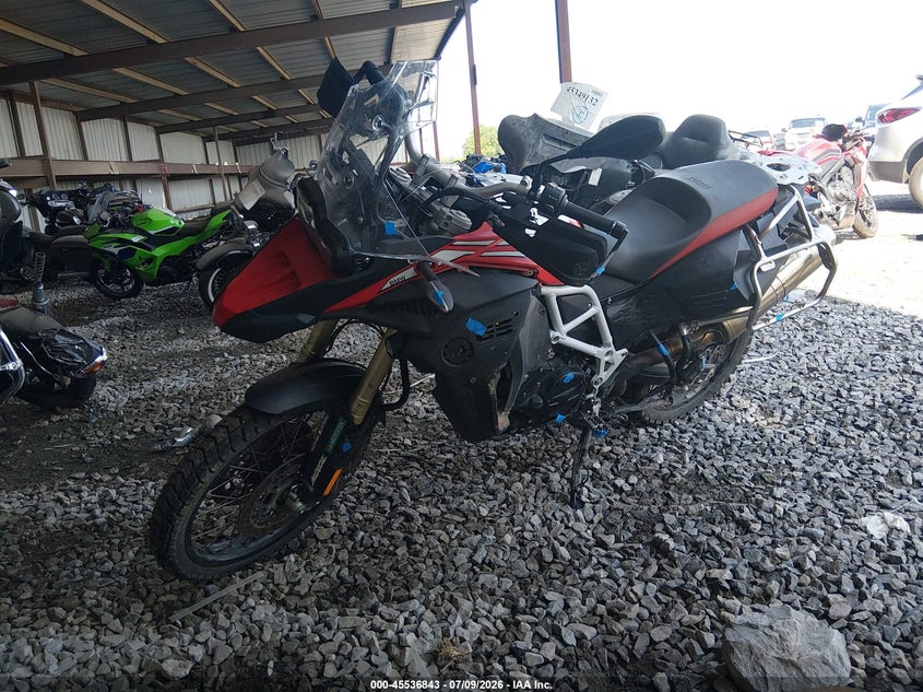 2017 BMW F800 auction photo 2