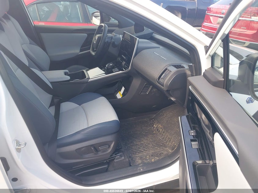 2025 SUBARU SOLTERRA auction photo 5