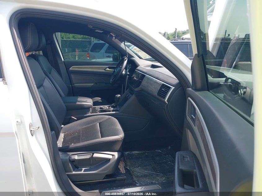 AtlanticExpress - Volkswagen Atlas Cross Sport