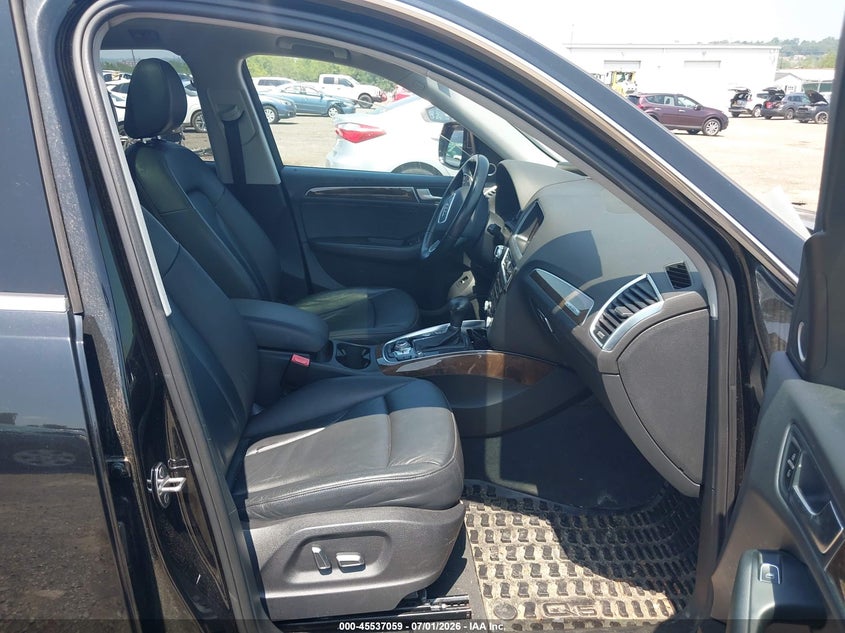 2016 AUDI Q5 2.0T PREMIUM — Фото 5