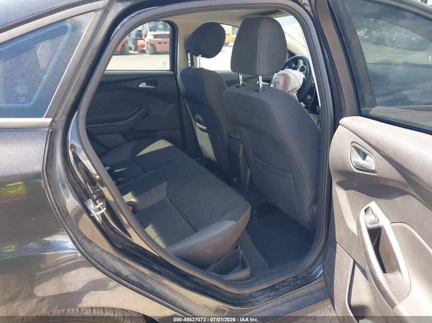 2014 FORD FOCUS auction photo 8