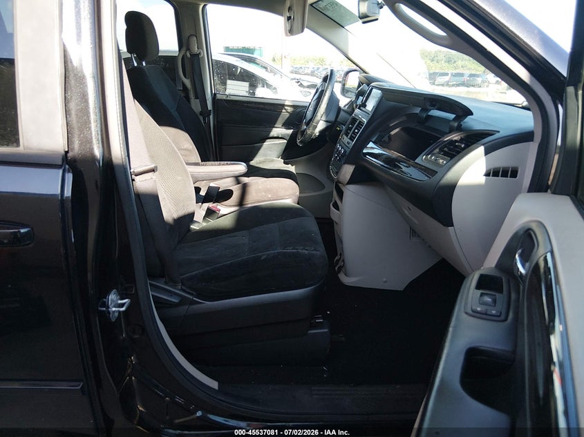 2017 DODGE GRAND CARAVAN auction photo 5
