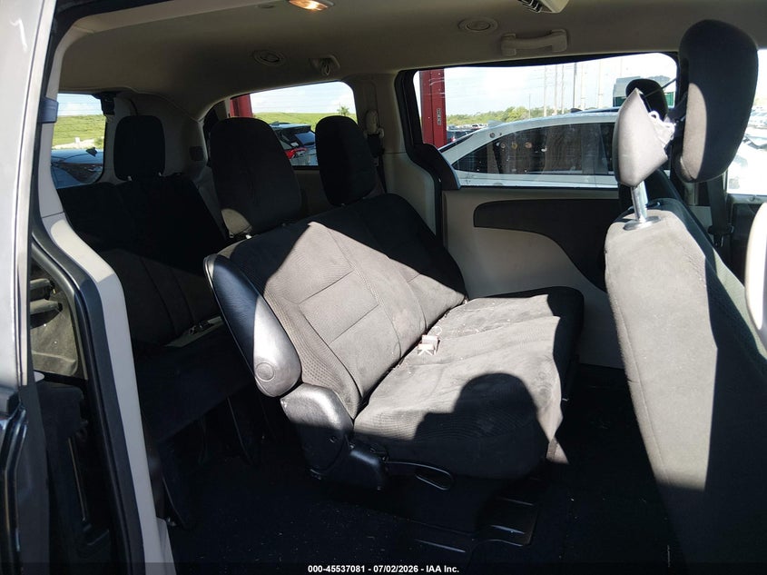 2017 DODGE GRAND CARAVAN auction photo 8