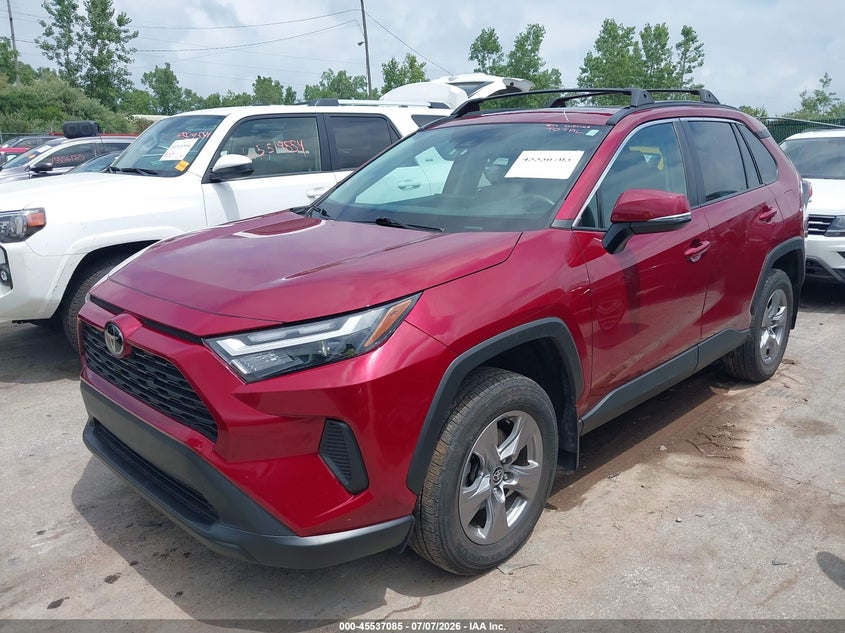 2023 Toyota RAV 4, Hail, IAAI, VIN 2T3P1RFVXPW407350 — photo 2