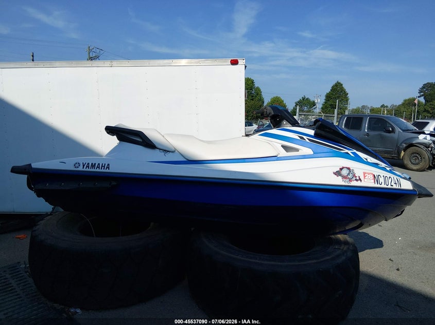 2020 YAMAHA VX CRUISER HO auction photo 4