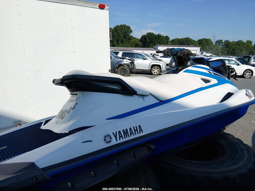 2020 YAMAHA VX CRUISER HO auction photo 8