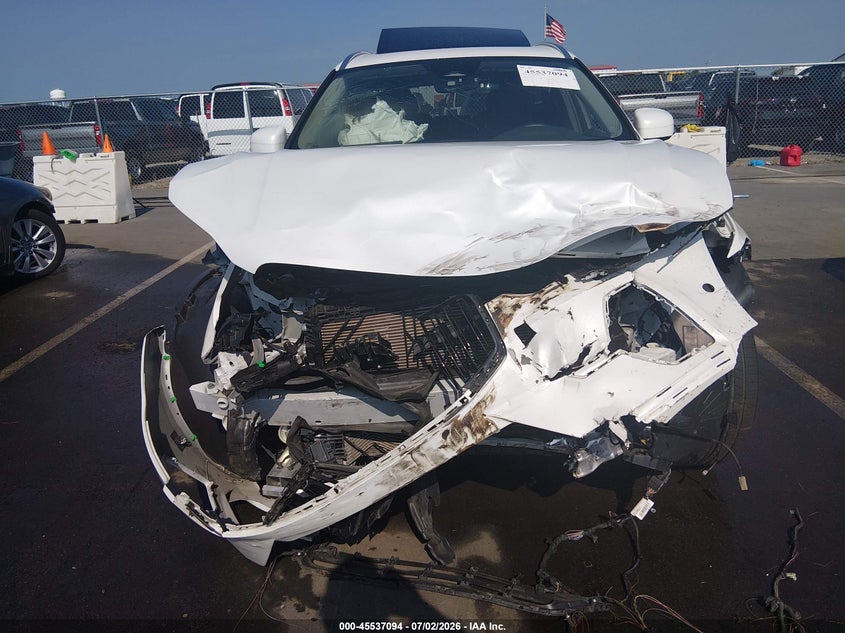 2023 Volvo Xc60 B5 Plus Bright Theme VIN: YV4L12DN1P1211849 Lot: 45537094