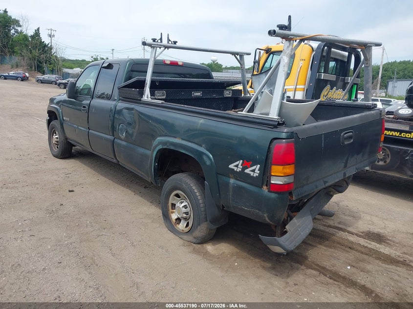 2004 GMC SIERRA 3500 auction photo 3