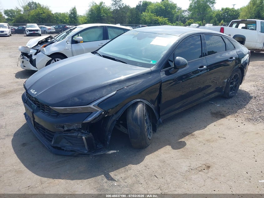 2025 KIA K5 auction photo 2