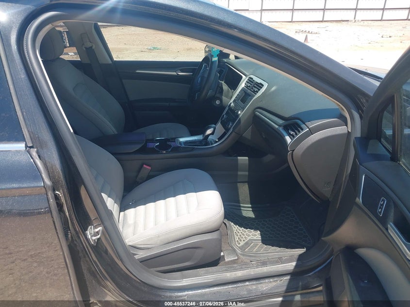 2015 FORD FUSION auction photo 5
