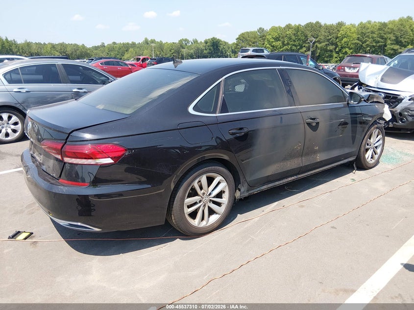 2020 VOLKSWAGEN PASSAT auction photo 4