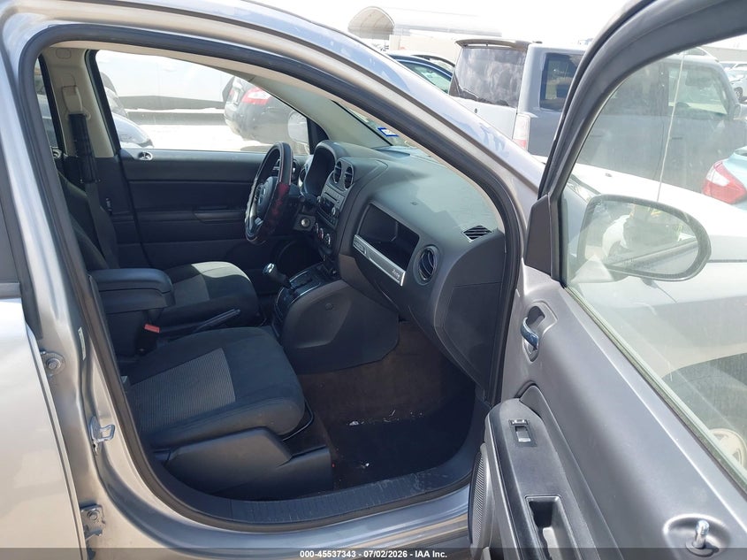 2015 JEEP COMPASS auction photo 5