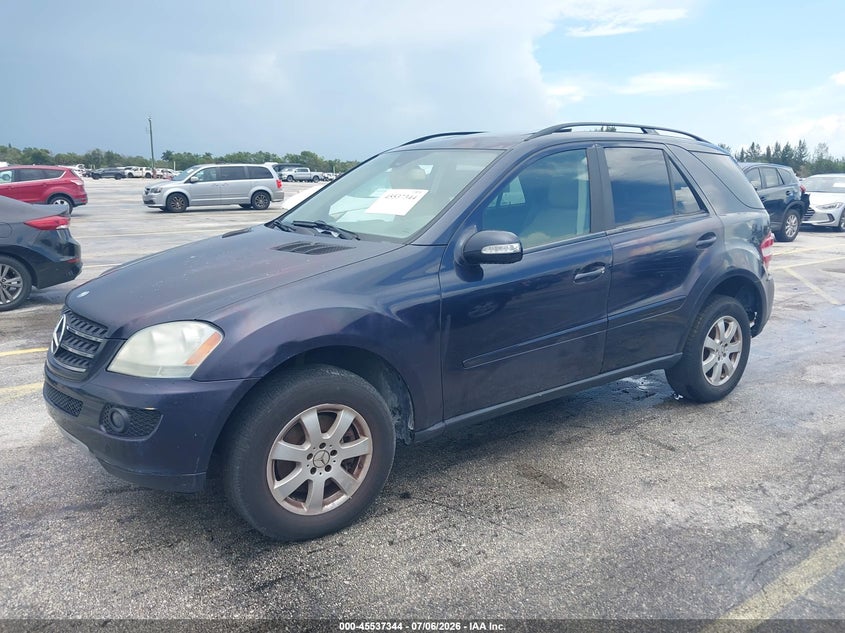 2007 MERCEDES-BENZ ML 350 auction photo 2