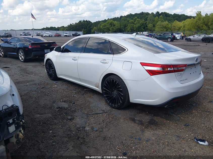 2013 TOYOTA AVALON auction photo 3
