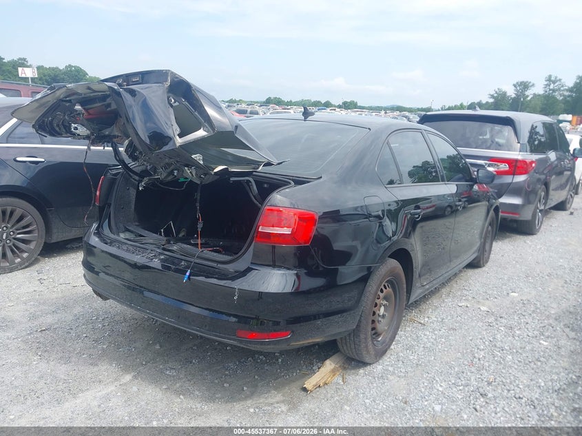2015 VOLKSWAGEN JETTA auction photo 4