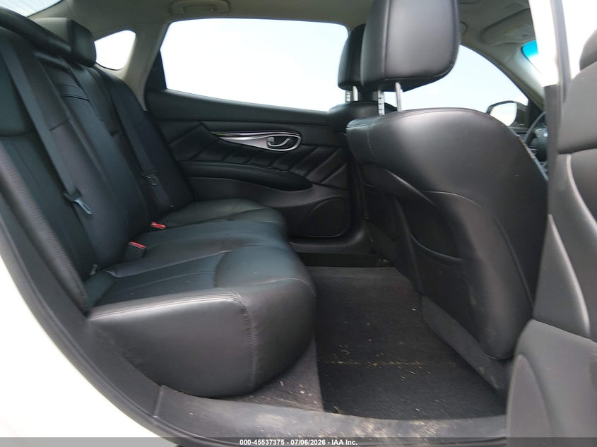 2019 Infiniti Q70L 3.7X Luxe VIN: JN1BY1PR7KM725203 Lot: 45537375
