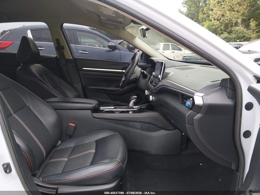 2023 NISSAN ALTIMA auction photo 5