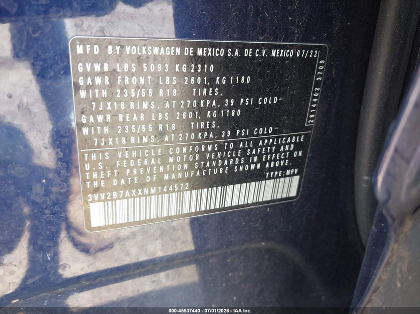 2022 Volkswagen Tiguan - view 9