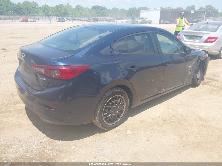2015 MAZDA MAZDA3 auction photo 4